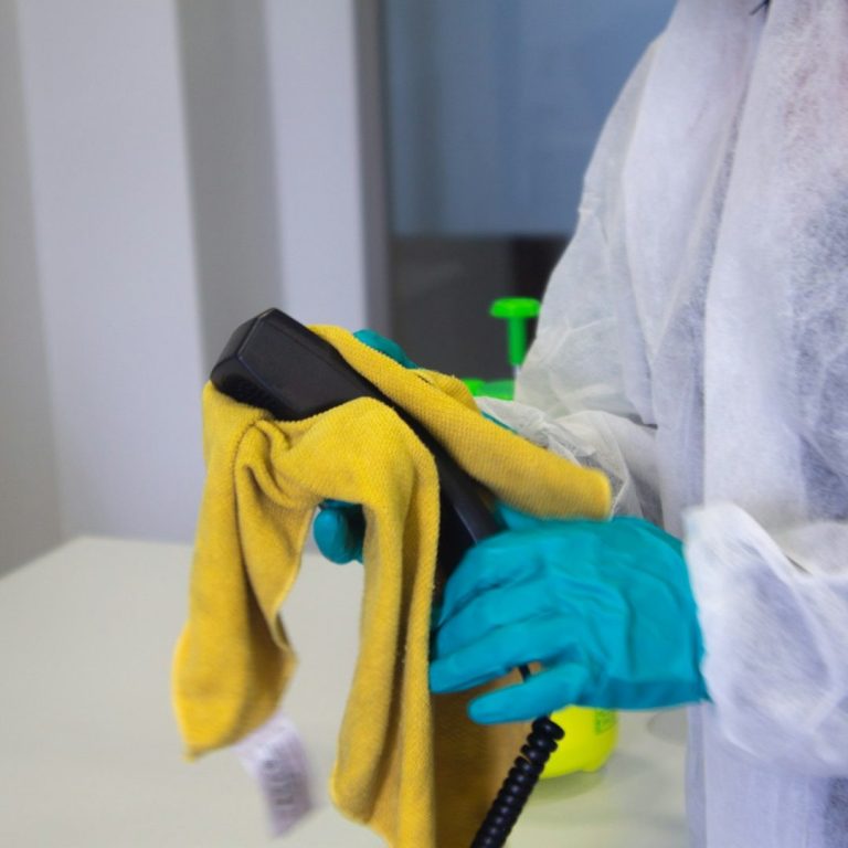 Reinigung eines Büros